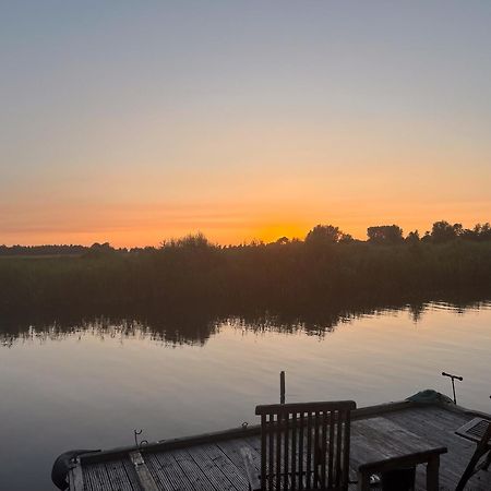 Luxe En Ruim Chalet Met Airco Bij Leekstermeer Matsloot Zewnętrze zdjęcie
