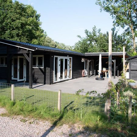 Luxe En Ruim Chalet Met Airco Bij Leekstermeer Matsloot Zewnętrze zdjęcie