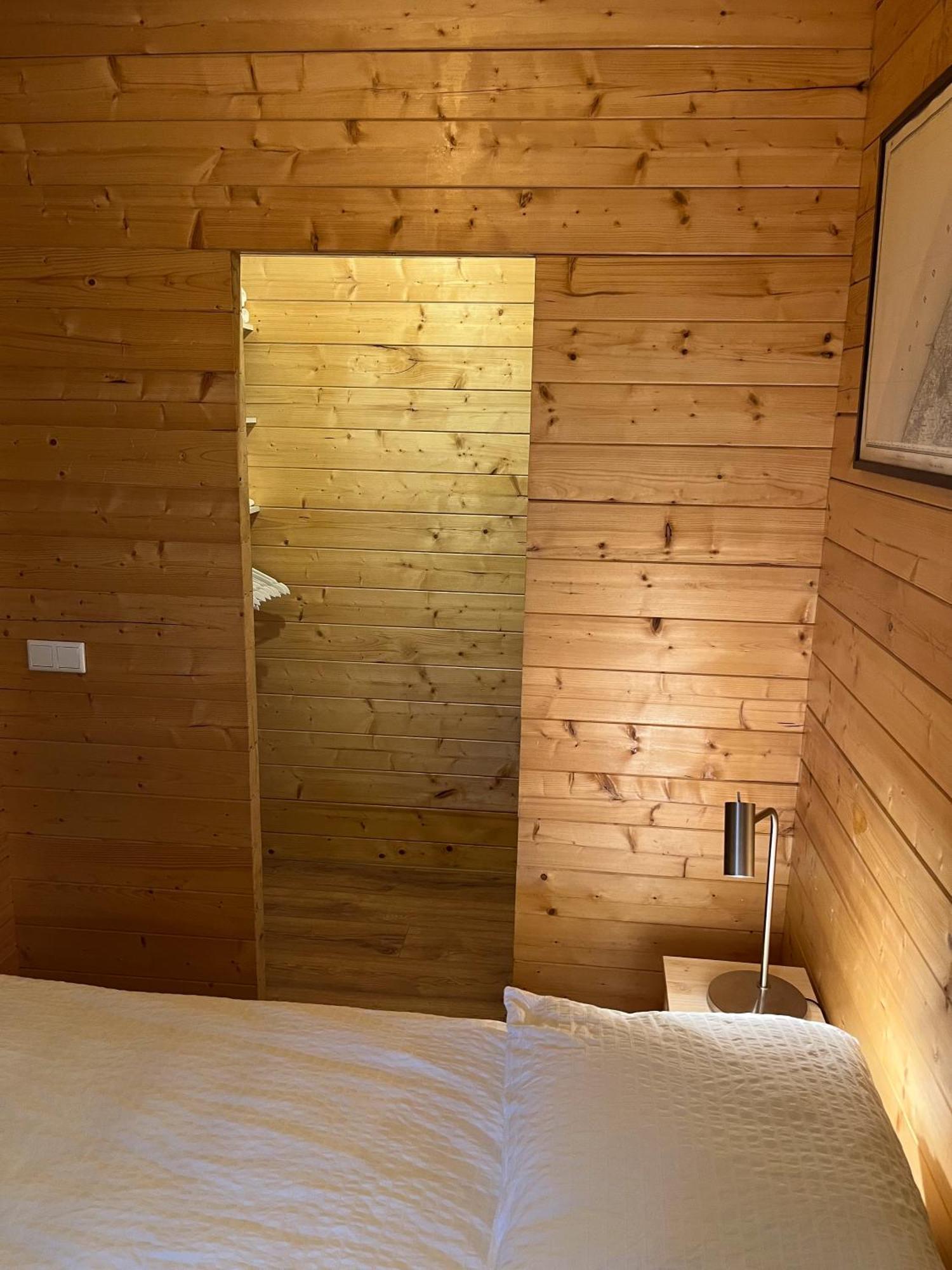 Luxe En Ruim Chalet Met Airco Bij Leekstermeer Matsloot Zewnętrze zdjęcie